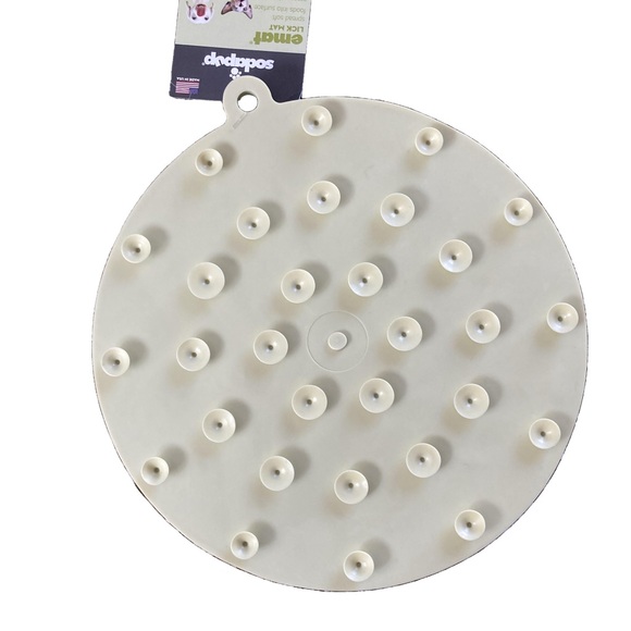 SodaPup Large Green Lotus (White?) eMat Lick Mat w/ Suction Cups for Dogs & Cats - Picture 3 of 5